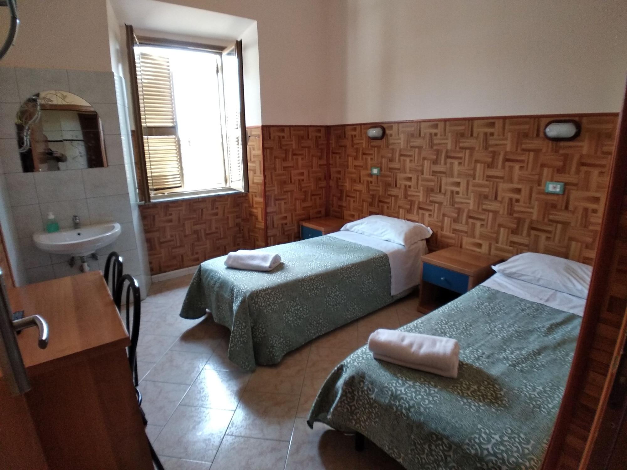 Cressy Hotel Roma Ngoại thất bức ảnh