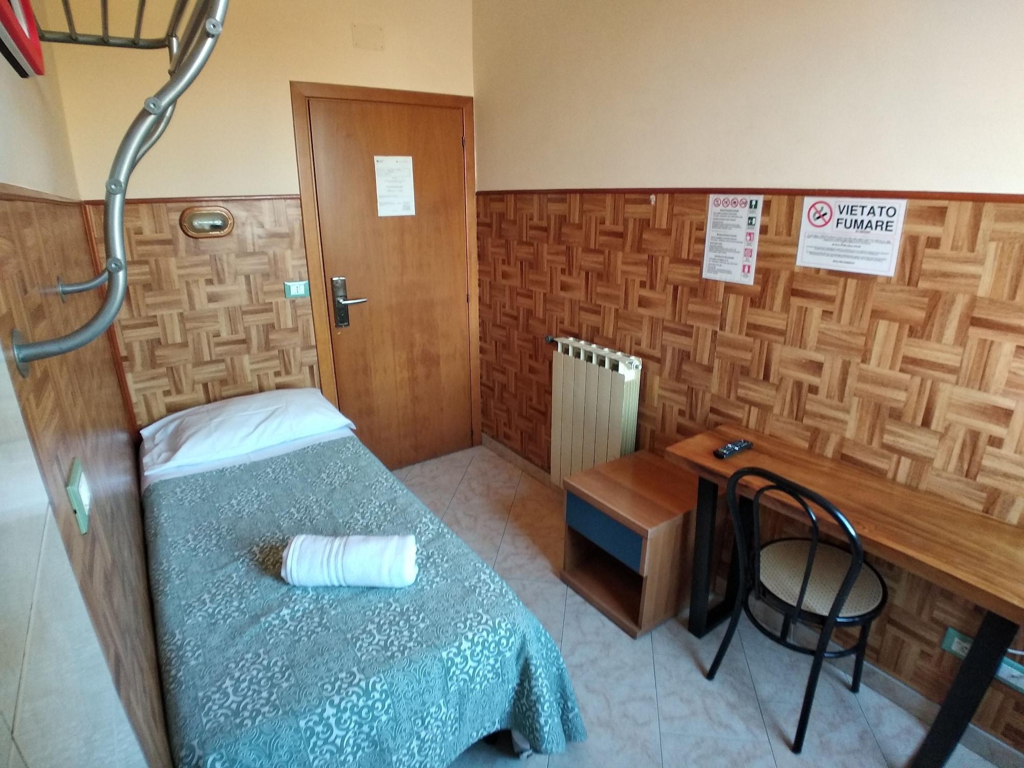 Cressy Hotel Roma Ngoại thất bức ảnh